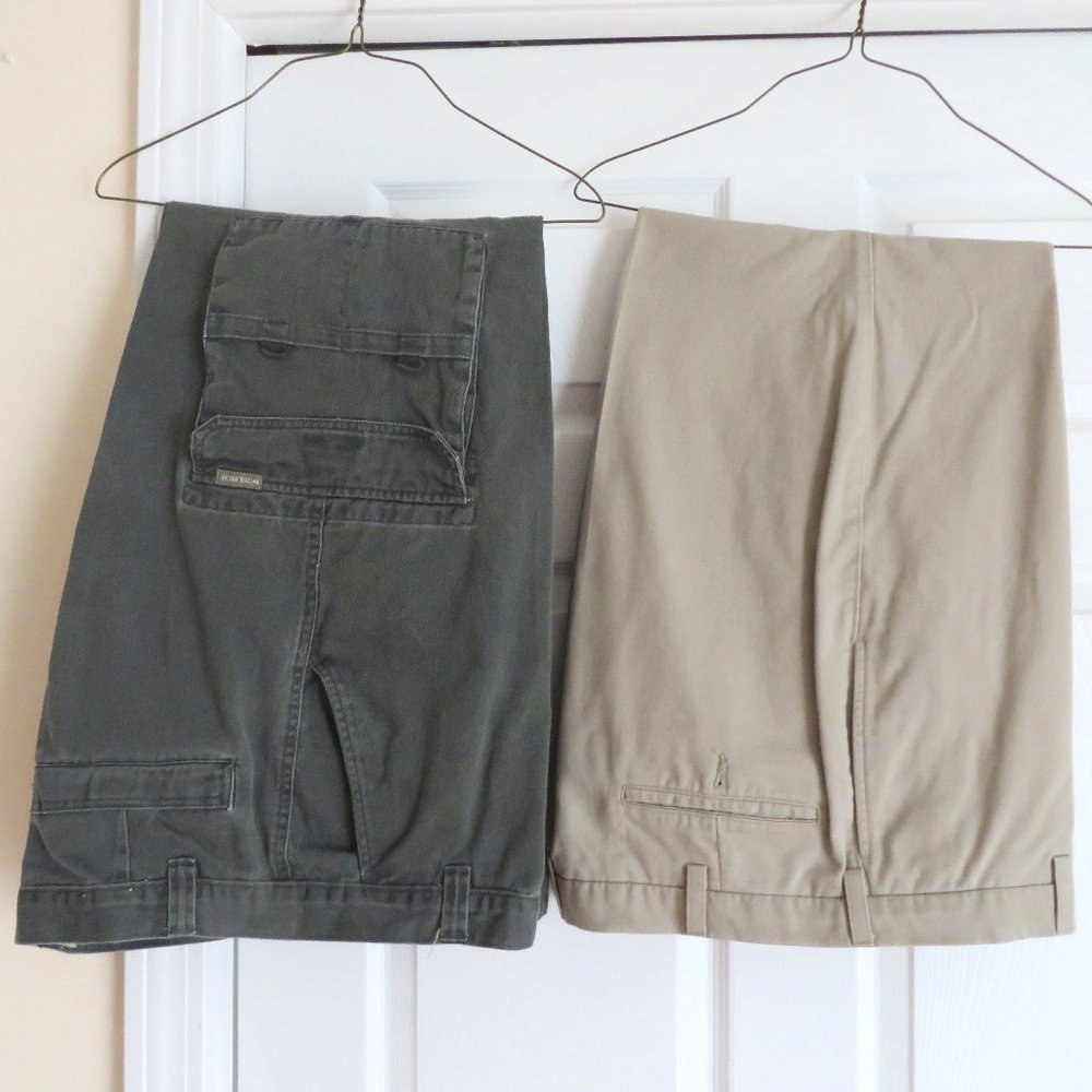 2 Pairs of Pants - Woolrich Cargo canvas & Savane Motion Khaki
